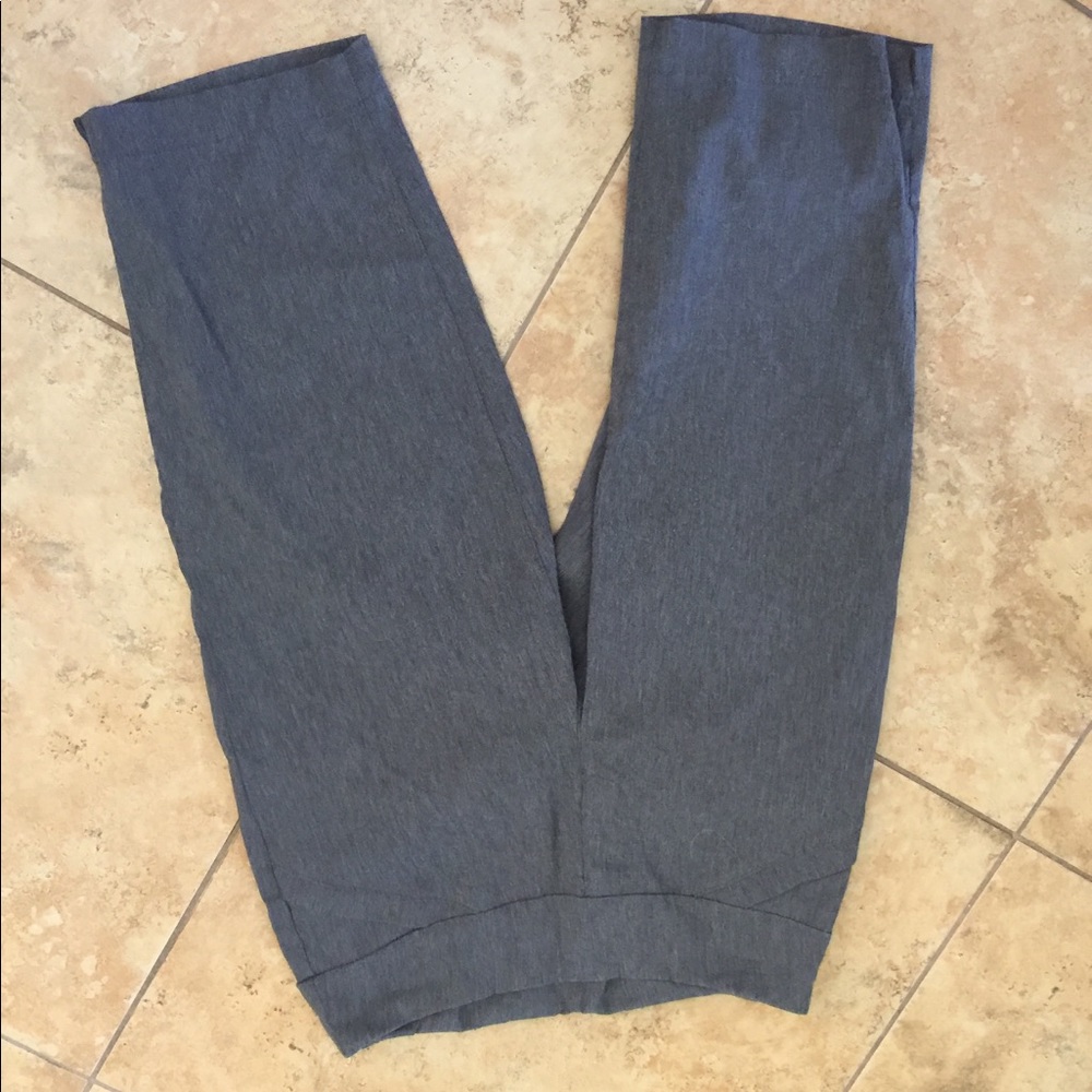 Alia capris